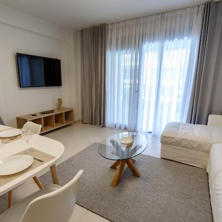 Itaka Familiy Apartments - Halkidiki Suites Com Nikiti  Exterior foto