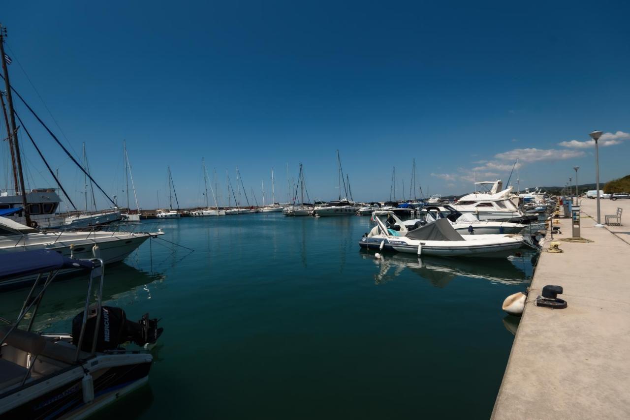 Itaka Familiy Apartments - Halkidiki Suites Com Nikiti  Exterior foto